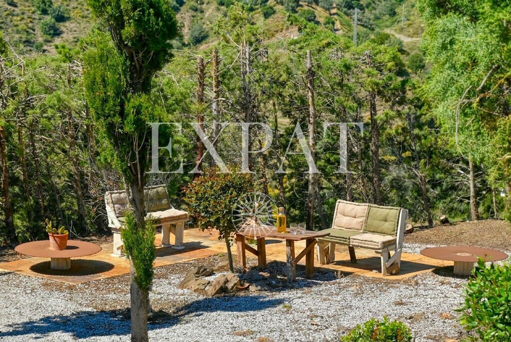4 bedroom Finca/Country House for sale in Canillas de Aceituno with pool - € 875,000 (Ref: 9833484)