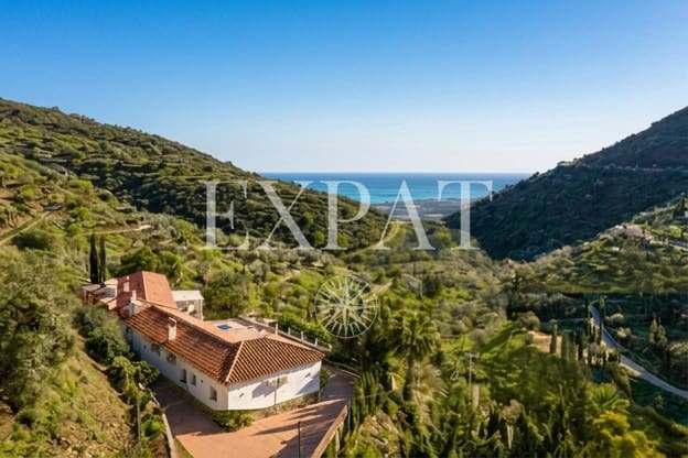 5 soveværelse Finca/Landehus til salg i Arenas med swimmingpool - € 730.000 (Ref: 9845226)