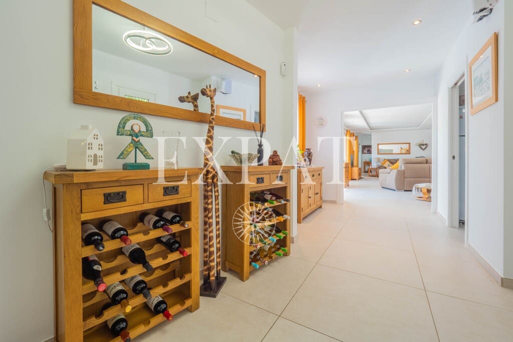 5 soveværelse Finca/Landehus til salg i Arenas med swimmingpool - € 730.000 (Ref: 9845226)