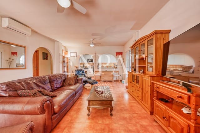 4 quarto Quinta/Casa Rural para venda em Cómpeta com piscina garagem - 445 000 € (Ref: 9875839)