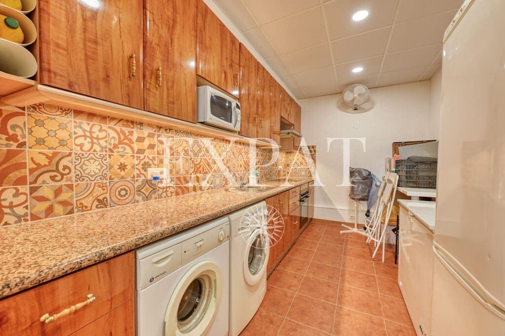 4 sypialnia Finka/Dom wiejski na sprzedaż w Competa z basenem garażem - 445 000 € (Ref: 9875839)