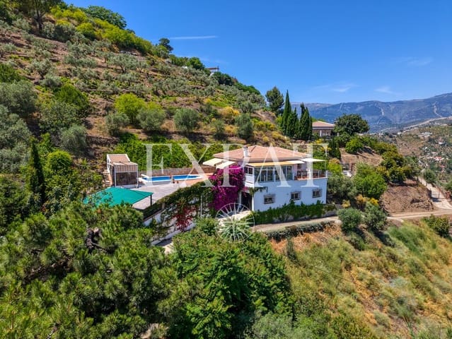 4 quarto Quinta/Casa Rural para venda em Cómpeta com piscina garagem - 445 000 € (Ref: 9875839)