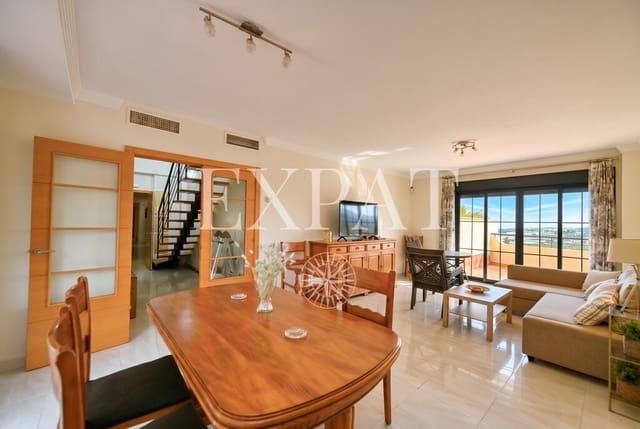 3 bedroom Apartment for sale in Almayate, Vélez-Málaga with pool - € 430,000 (Ref: 9891908)