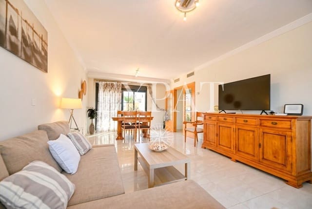 3 bedroom Apartment for sale in Almayate, Vélez-Málaga with pool - € 430,000 (Ref: 9891908)