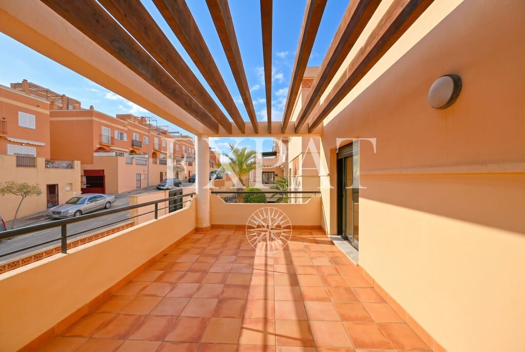 3 bedroom Apartment for sale in Almayate with pool - € 430,000 (Ref: 9891908)