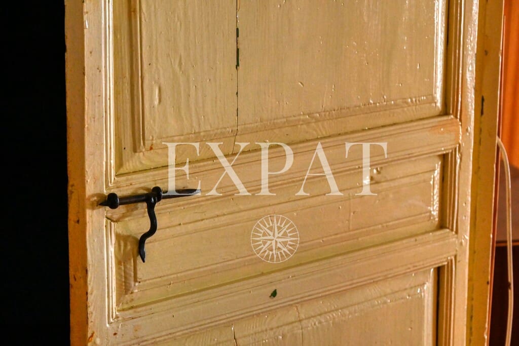 7 bedroom Townhouse for sale in Competa - € 220,000 (Ref: 9891909)