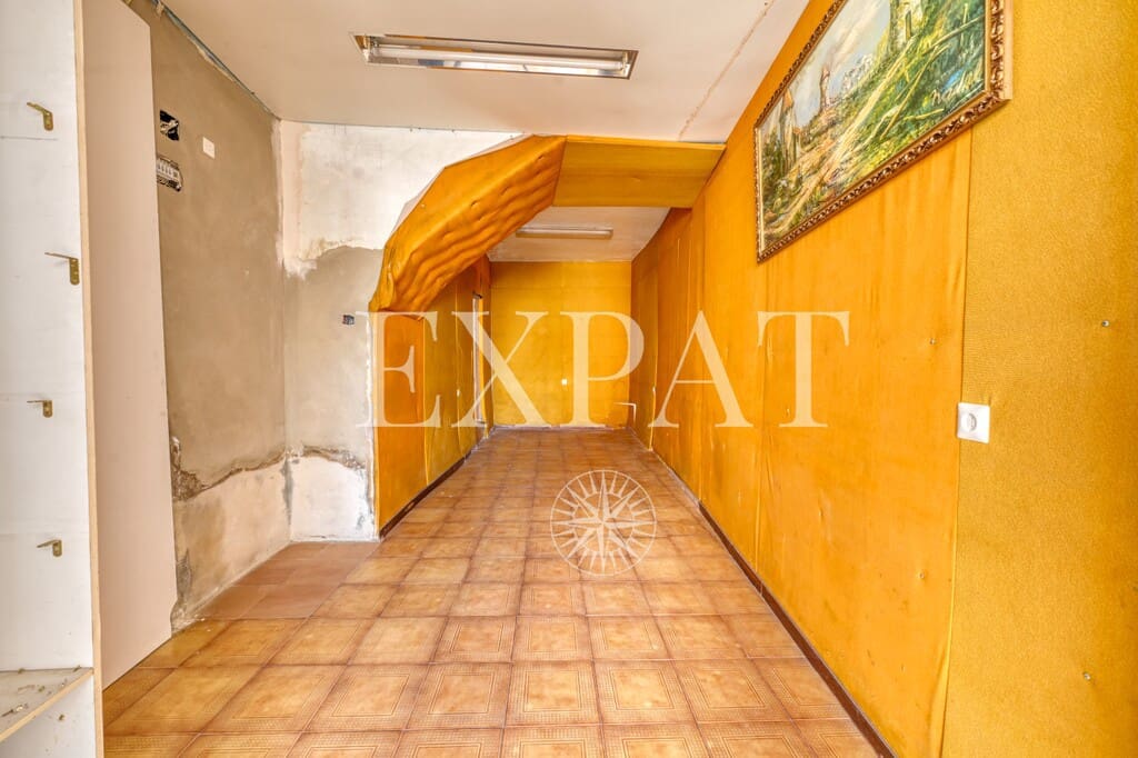 7 bedroom Townhouse for sale in Competa - € 220,000 (Ref: 9891909)
