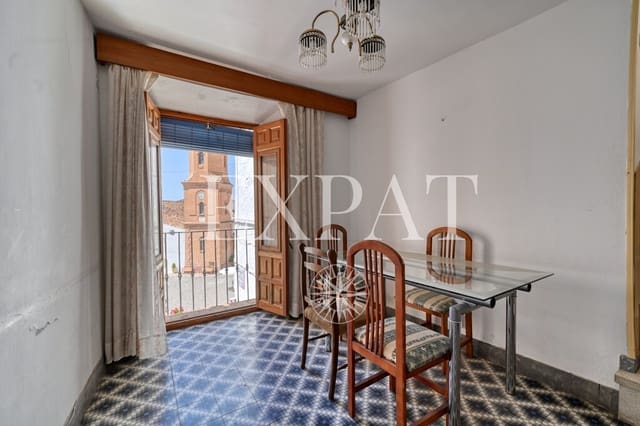 7 bedroom Townhouse for sale in Cómpeta - € 220,000 (Ref: 9891909)