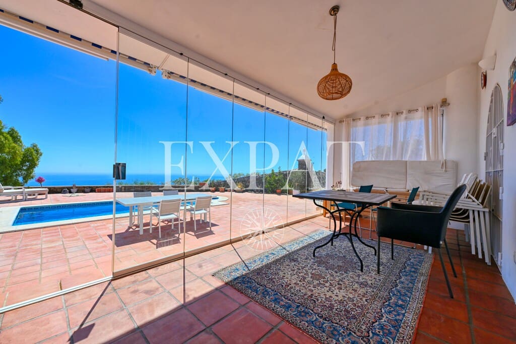 5 slaapkamer Finca/Landhuis te koop in Sayalonga met zwembad - € 775.000 (Ref: 9894022)