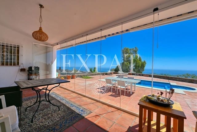 5 slaapkamer Finca/Landhuis te koop in Sayalonga met zwembad - € 775.000 (Ref: 9894022)