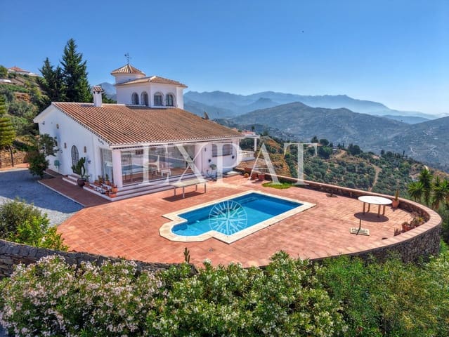 5 slaapkamer Finca/Landhuis te koop in Sayalonga met zwembad - € 775.000 (Ref: 9894022)