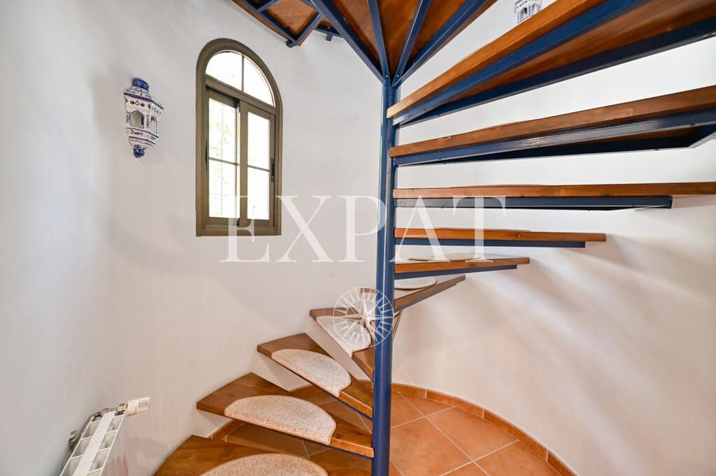 5 slaapkamer Finca/Landhuis te koop in Sayalonga met zwembad - € 775.000 (Ref: 9894022)
