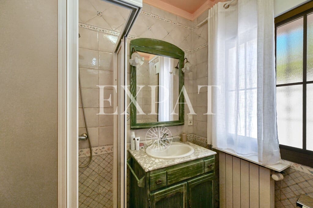 5 slaapkamer Finca/Landhuis te koop in Sayalonga met zwembad - € 775.000 (Ref: 9894022)