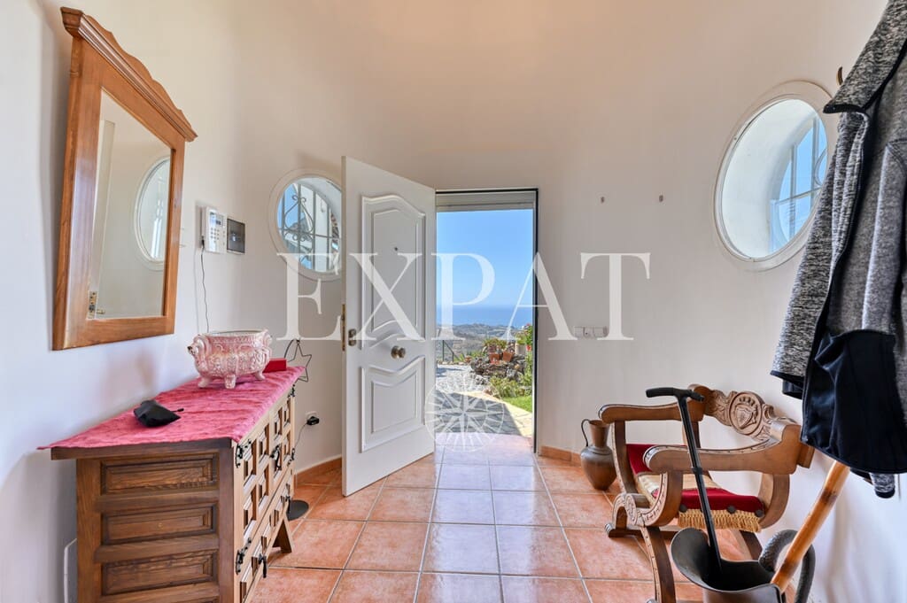 3 soverom Finca/Herregård til salgs i Arenas med svømmebasseng garasje - € 535 000 (Ref: 9910390)