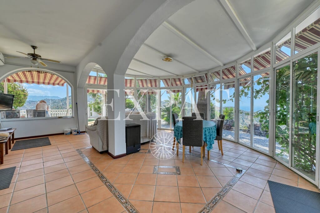 3 soverom Finca/Herregård til salgs i Arenas med svømmebasseng garasje - € 535 000 (Ref: 9910390)