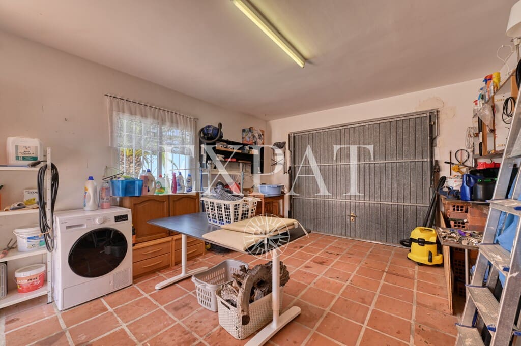 3 soverom Finca/Herregård til salgs i Arenas med svømmebasseng garasje - € 535 000 (Ref: 9910390)