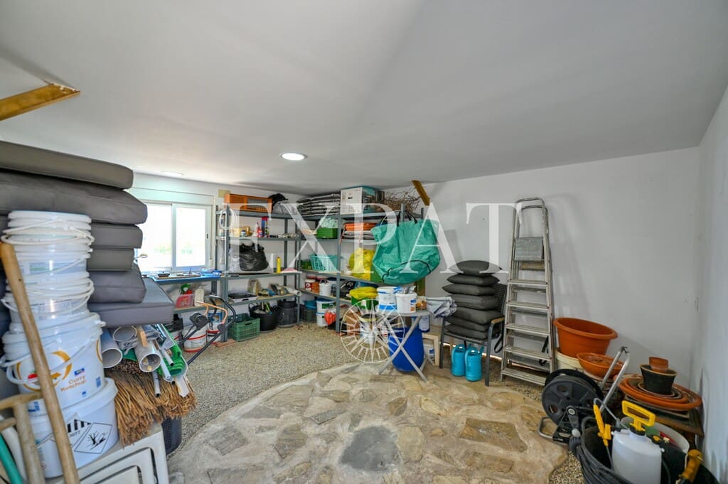 3 soverom Finca/Herregård til salgs i Arenas med svømmebasseng garasje - € 535 000 (Ref: 9910390)