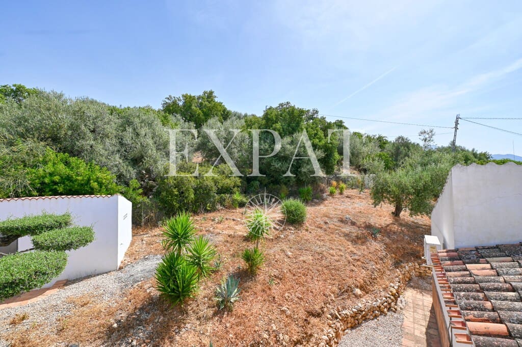 3 soverom Finca/Herregård til salgs i Periana med svømmebasseng - € 364 000 (Ref: 9920057)