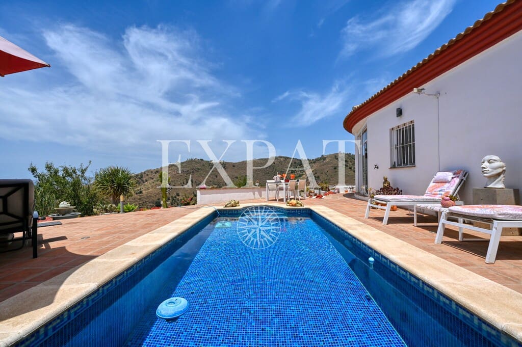 3 quarto Quinta/Casa Rural para venda em Arenas com piscina - 470 000 € (Ref: 9931312)