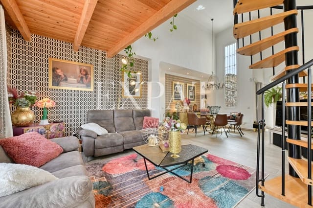 3 Zimmer Finca/Landgut zu verkaufen in Arenas mit Pool - 470.000 € (Ref: 9931312)