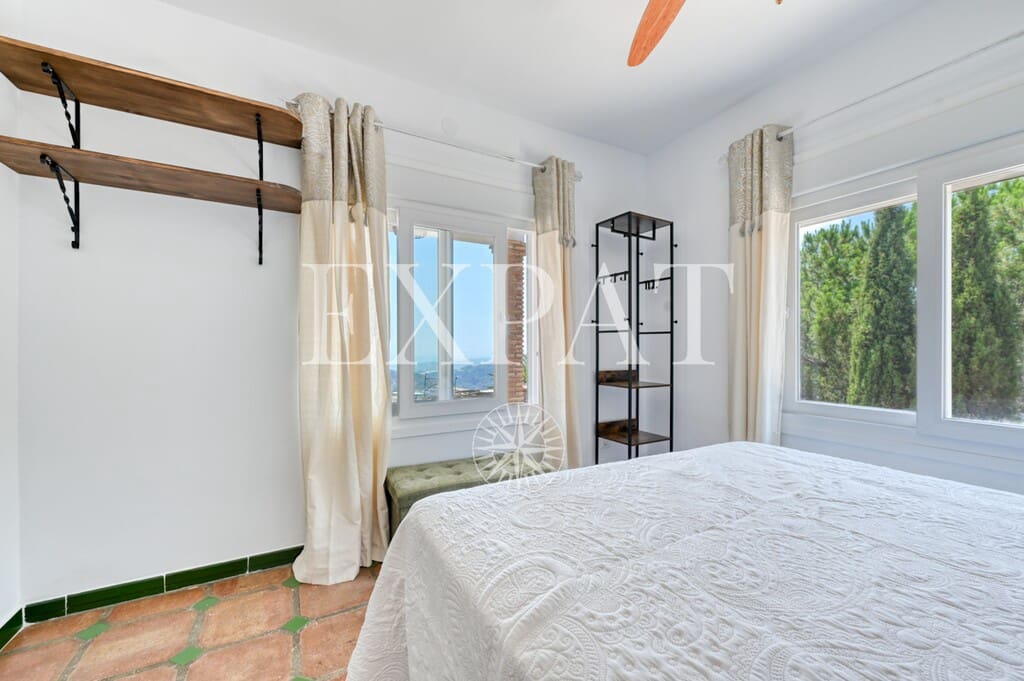 4 chambre Finca/Maison de Campagne à vendre à Competa avec piscine - 650 000 € (Ref: 9953872)