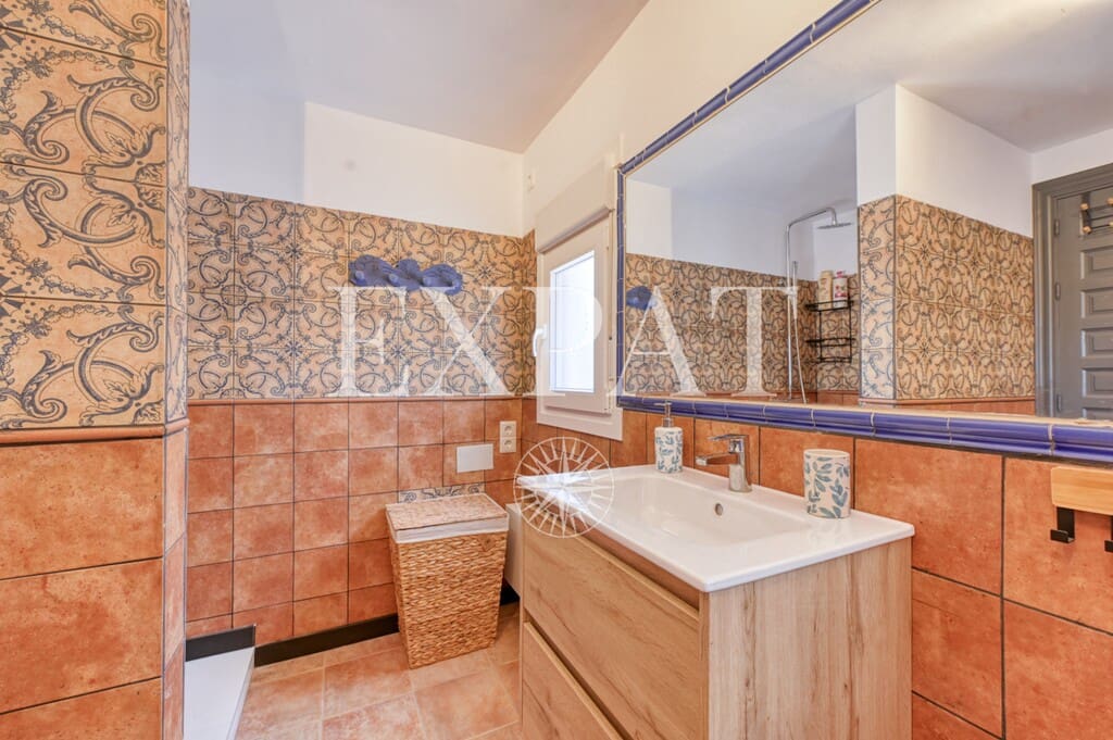 4 chambre Finca/Maison de Campagne à vendre à Competa avec piscine - 650 000 € (Ref: 9953872)
