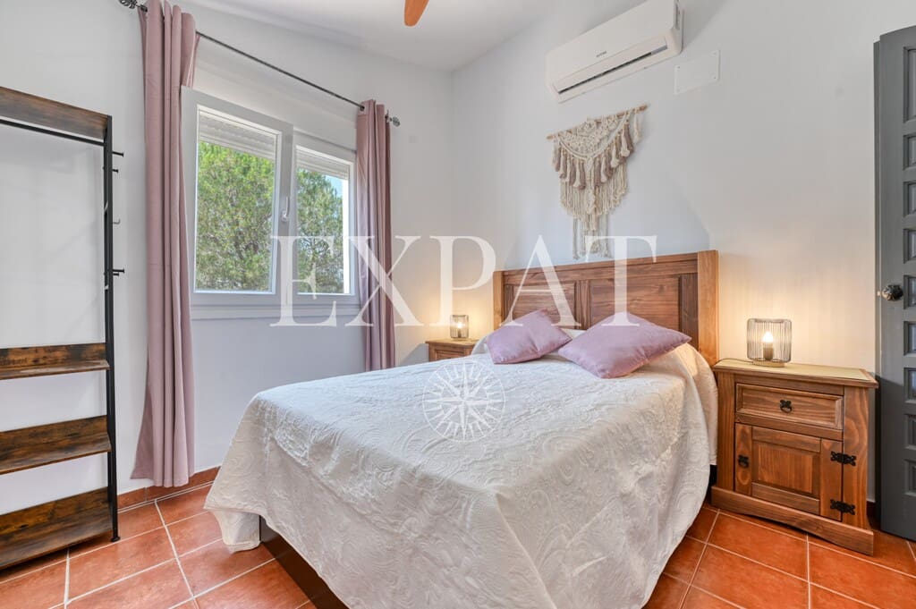 4 chambre Finca/Maison de Campagne à vendre à Competa avec piscine - 650 000 € (Ref: 9953872)