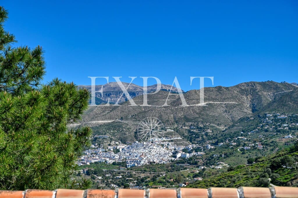 4 chambre Finca/Maison de Campagne à vendre à Competa avec piscine - 650 000 € (Ref: 9953872)