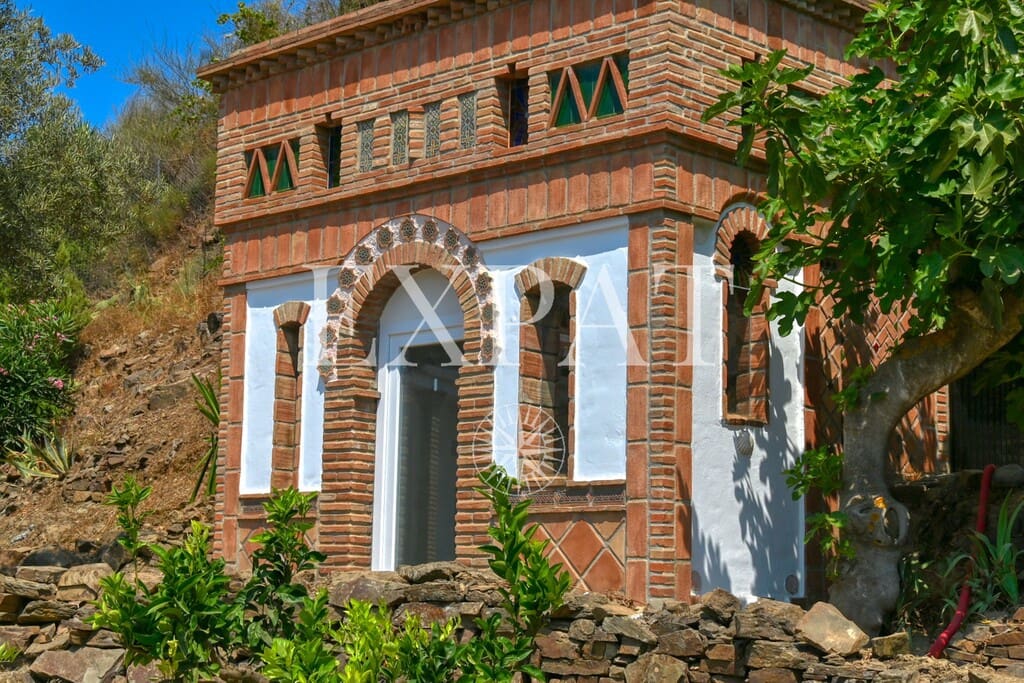 4 chambre Finca/Maison de Campagne à vendre à Competa avec piscine - 650 000 € (Ref: 9953872)