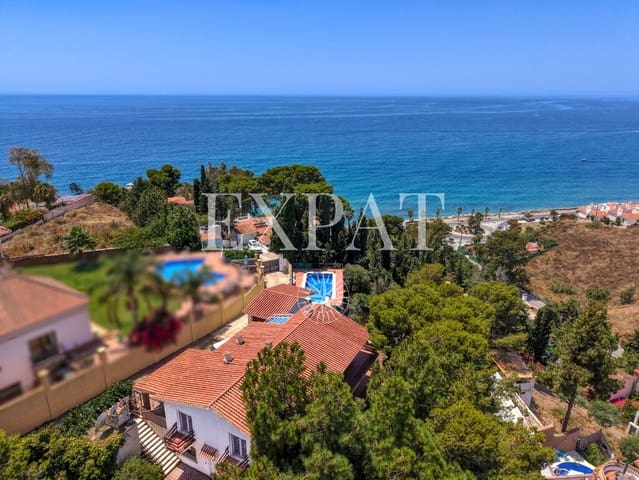 5 chambre Villa/Maison à vendre à Mezquitilla, Vélez-Málaga avec piscine garage - 995 000 € (Ref: 9966298)