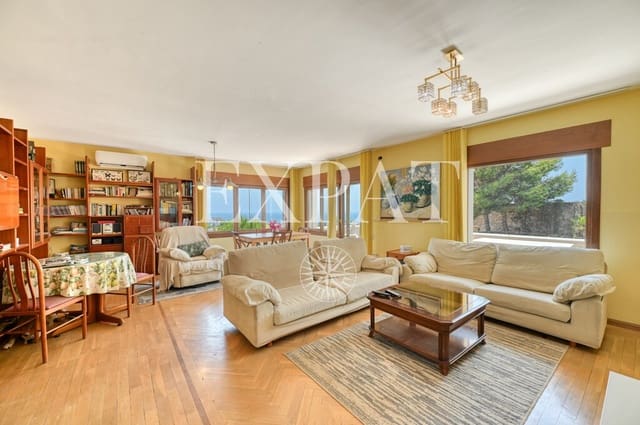 Chalet de 6 habitaciones en Pedregalejo, Málaga ciudad en venta con piscina garaje - 1.590.000 € (Ref: 9994845)