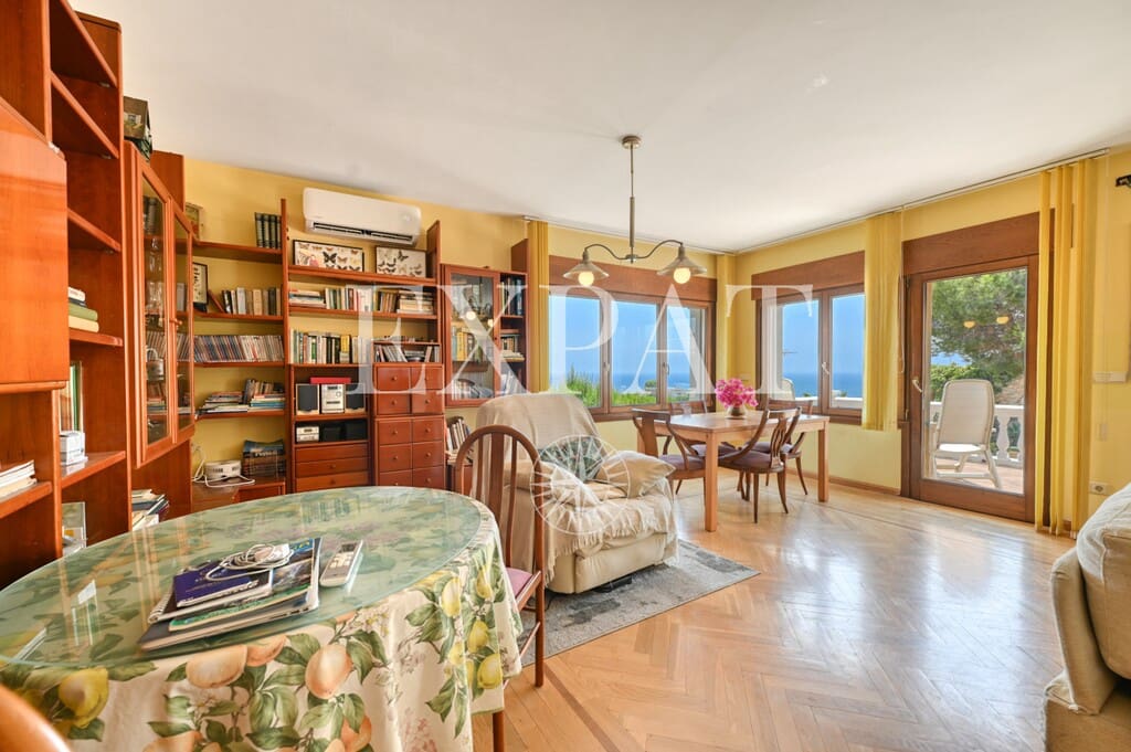 Chalet de 6 habitaciones en Málaga ciudad en venta con piscina garaje - 1.590.000 € (Ref: 9994845)