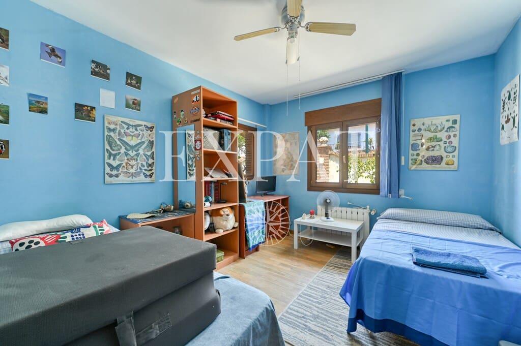 Chalet de 6 habitaciones en Málaga ciudad en venta con piscina garaje - 1.590.000 € (Ref: 9994845)