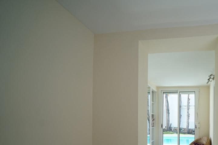 6 soveværelse Villa til salg i Nueva Andalucia med swimmingpool garage - € 1.100.000 (Ref: 10001373)