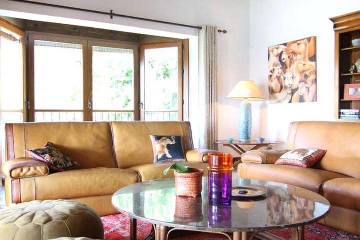 5 bedroom Villa for sale in Benahavis with pool garage - € 2,900,000 (Ref: 10001374)