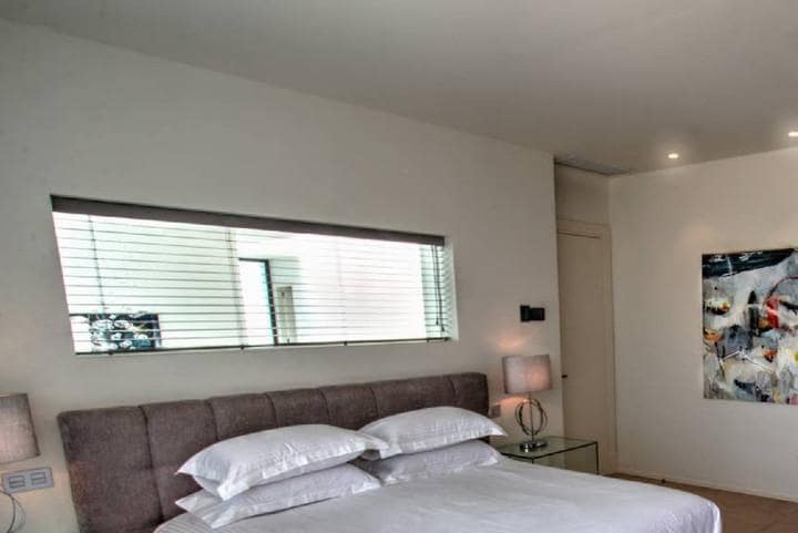7 sypialnia Willa na sprzedaż w Puerto Banus z basenem garażem - 4 950 000 € (Ref: 10001375)