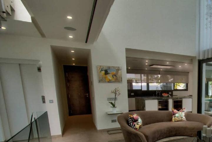 7 sypialnia Willa na sprzedaż w Puerto Banus z basenem garażem - 4 950 000 € (Ref: 10001375)
