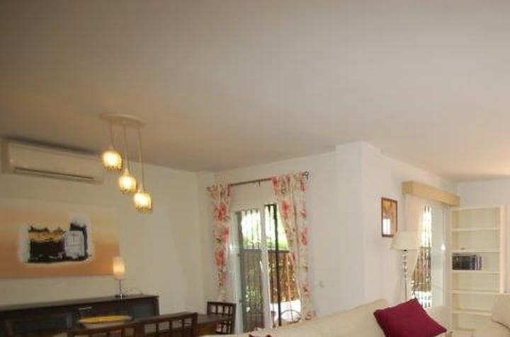 3 sovrum Lägenhet till salu i Nueva Andalucia med pool garage - 339 000 € (Ref: 10001376)