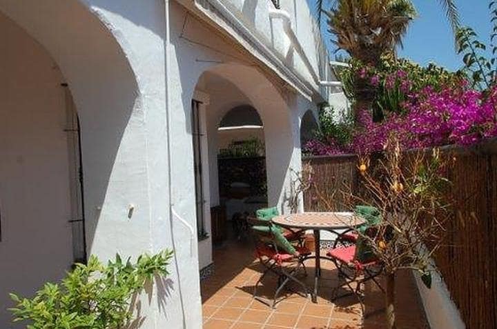 3 sovrum Lägenhet till salu i Nueva Andalucia med pool garage - 339 000 € (Ref: 10001376)
