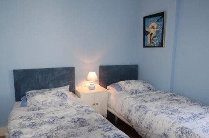 3 sovrum Lägenhet till salu i Nueva Andalucia med pool garage - 339 000 € (Ref: 10001376)