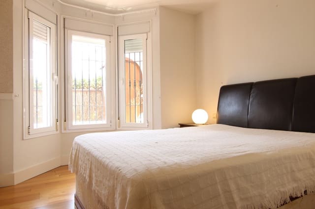 3 soverom Leilighet til salgs i Nueva Andalucia, Marbella med svømmebasseng garasje - € 339 000 (Ref: 10001376)