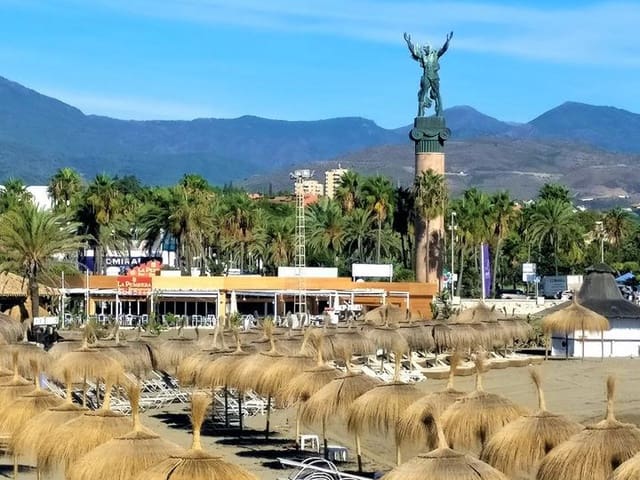 2 makuuhuone Huoneisto myytävänä paikassa Puerto Banus, Marbella - 440 000 € (Ref: 10001377)