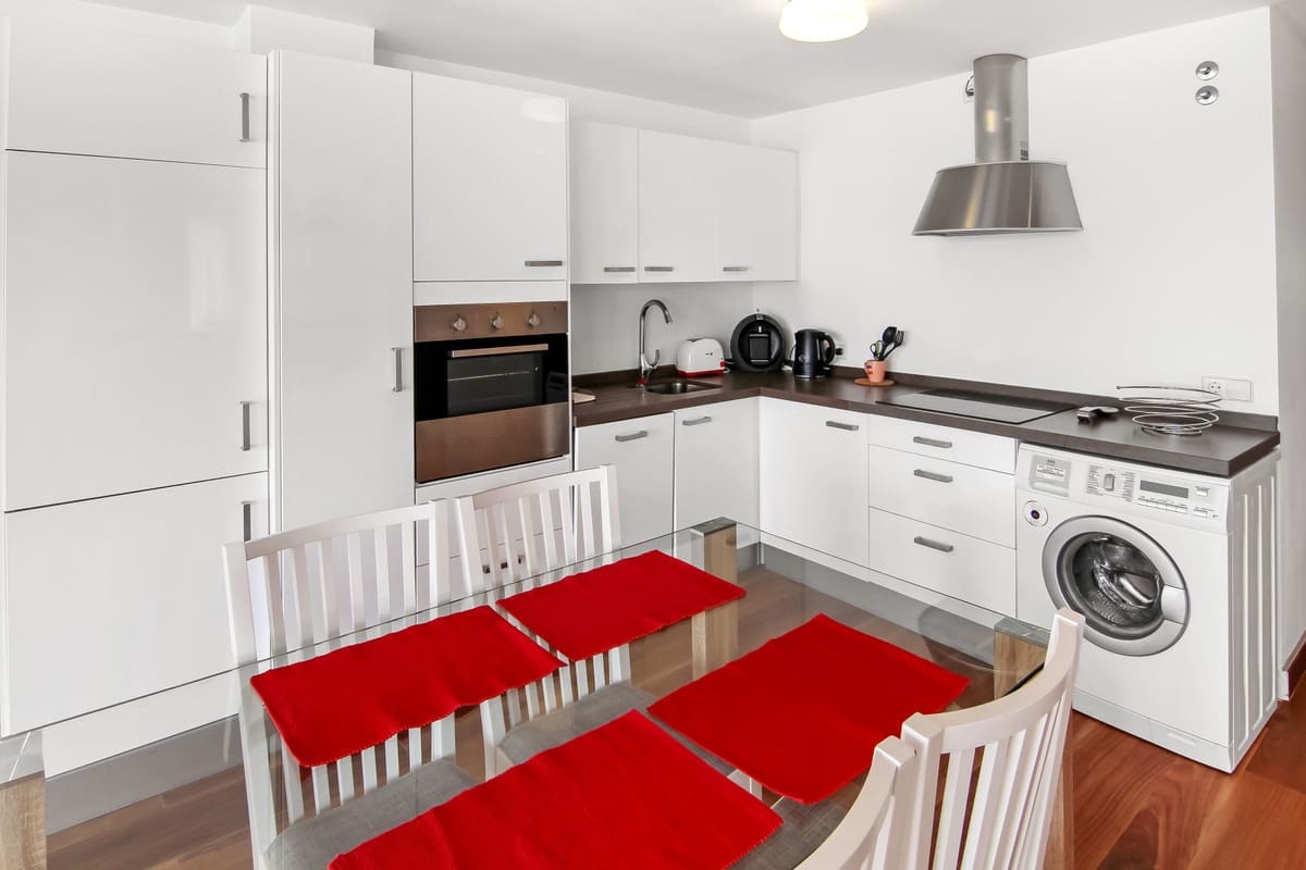 2 sypialnia Apartament na sprzedaż w Puerto Banus - 440 000 € (Ref: 10001377)