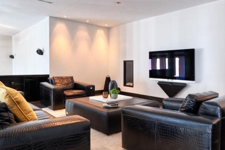 8 sypialnia Willa na sprzedaż w Marbella z basenem garażem - 5 900 000 € (Ref: 10001379)