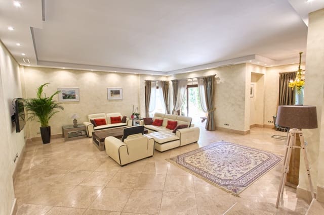 5 camera da letto Villa in vendita in Marbella con piscina garage - 2.900.000 € (Rif: 10001380)
