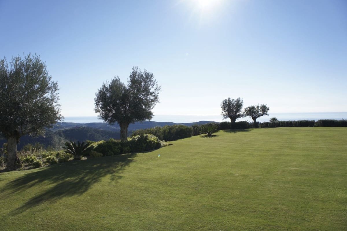 5 sovrum Villa till salu i Marbella med pool garage - 4 900 000 € (Ref: 10001381)