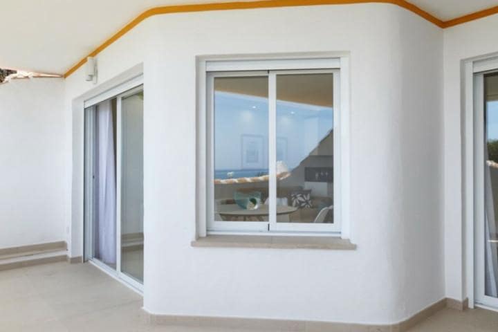 Apartamento de 2 habitaciones en Calahonda en venta con piscina garaje - 499.000 € (Ref: 10001382)
