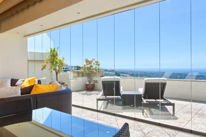 3 chambre Penthouse à vendre à Marbella avec piscine garage - 975 000 € (Ref: 10001384)