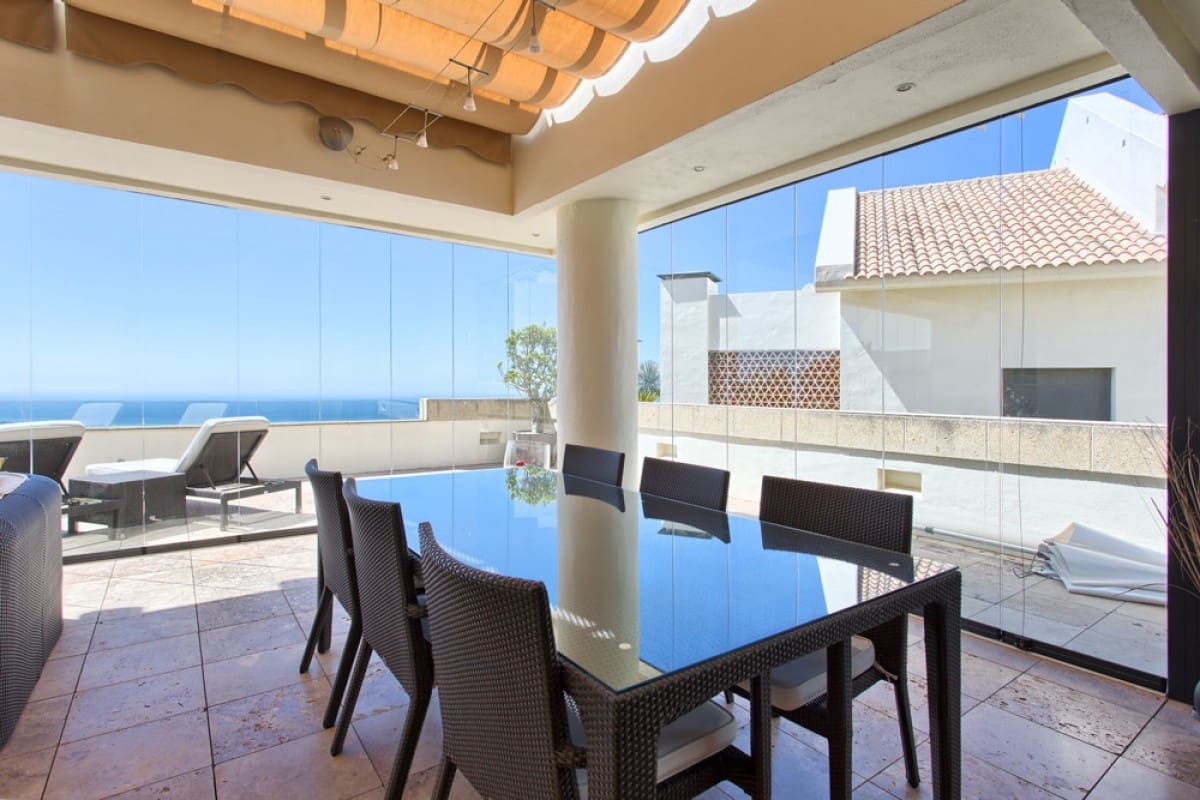 3 chambre Penthouse à vendre à Marbella avec piscine garage - 975 000 € (Ref: 10001384)