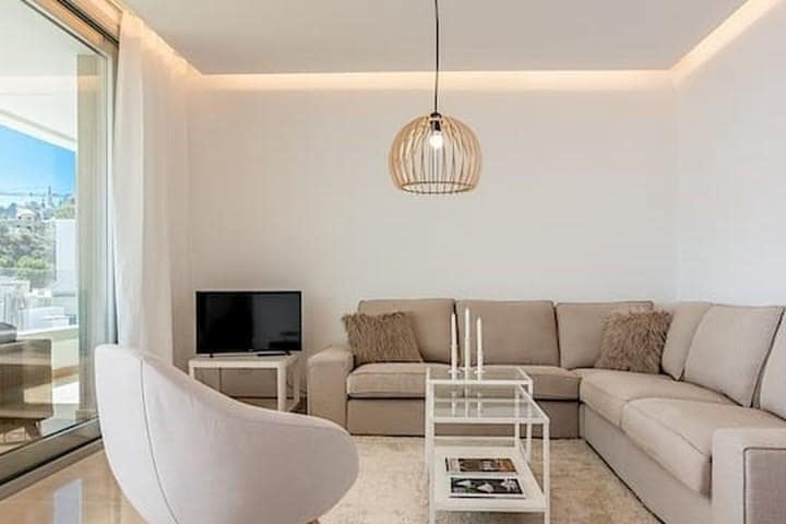3 sovrum Lägenhet till salu i Benahavis med pool garage - 520 000 € (Ref: 10001387)